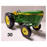 John Deere 2440 ERTL, 1/16, Diecast Vintage Farm T