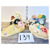 Resin Pig Figurine Lot (5)