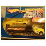 Hot Wheels Pavement Pounder
