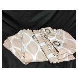 4 long curtains (no exactly size)