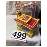 Vintage IGA Hometown Circus dazecookie jar
