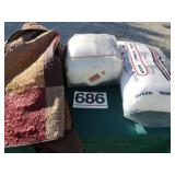 Queen quilt, coverlet and pillow