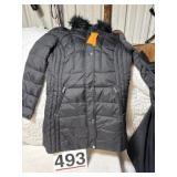 Size large womenï¿½s coat new