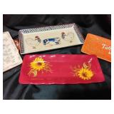 4 decorative platters