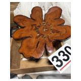 Clock wooden battery operated, Washington apples