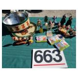 Snow White figures, puzzle books, etc