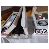 Baldwin home decor - towel ring, rack, shelves (2)