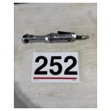 Quarter in. pro air wrench.