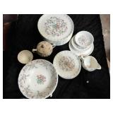 Flower plates and bowls