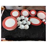 Bill Madden dish set