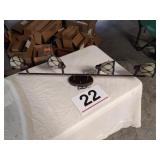 Stained glass wall mount light fixture