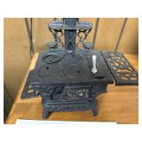 Kitchen stove, cast-iron small