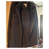 Eddie Bauer Will size large