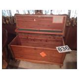 Lane cedar chest - no key