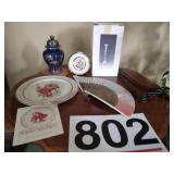 Norman Rockwell plate, 24 kt gold mini plate,