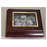 Thomas Kinkade music box