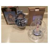 Kirklandï¿½s Angel light up ornament small chip at