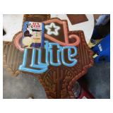 Miller lite texas shaped beer sign and tin sign