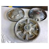 Chevy hub caps