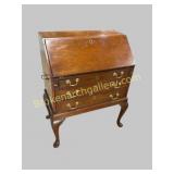 Queen Anne Style Mahogany Slant Top desk