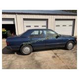 1985 Mercedes Benz 4 Door Sedan