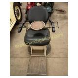 Vintage Hydraulic Barber Chair With Basin