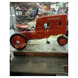 Allis-Chalmers Pedal Tractor