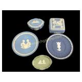 Wedgwood Table Articles