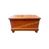 Salesman Sample Blanket Box