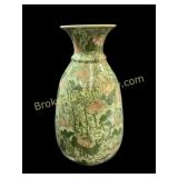 Chaingmai Thailand Porcelain Vase