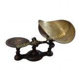Early 20th-Century Cast Iron Scale