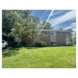 711 & 713 S Park Square Dr, Bloomington, IN 47403