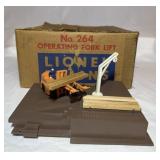 Lionel #264 Operating Forklift W/Box