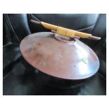 Studio Art Pottery covered bowl in Japanese style