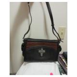 Brtighton two tone shoulder bag w/ dust cloth