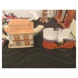 House of Katayama (Japan) Cottage Teapot, Noritake