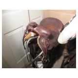 c. 1930 leather western saddle with good fleece