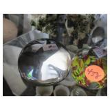 Punch Studio (France) "W" monogram paperweight