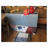 New Coleman folding pet bed, New Petevo car