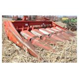 Massey Ferguson 1163, 6-Row Corn Head