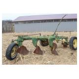 John Deere 350 Trailer Plow, 3-Bottom