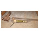 Receiver Hitch w/ Stabilizer Bars & Sway Bar