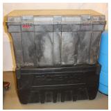 Rubbermaid & Delta Heavy Duty Storage Boxes;