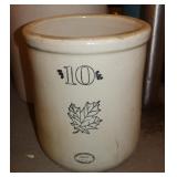10 Gal Maple Leaf Western Stoneware Crock:
