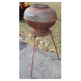 Cue-Grill Vintage Cast Iron Wood Grill 19x16x43'