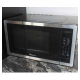 Magic Chef Microwave WORKS MO HMM1110ST