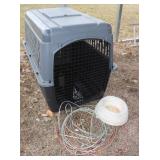 Petmate Kennel 27'x40x29 w/ Cable