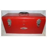 Craftsman metal Toolbox w/Tray: 20x9x9.5'