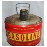 Vintage Camp service 2.5 gal metal Gas Can w/ gas