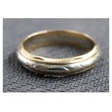 14k Ring Size 7.25, 4.55 Grams